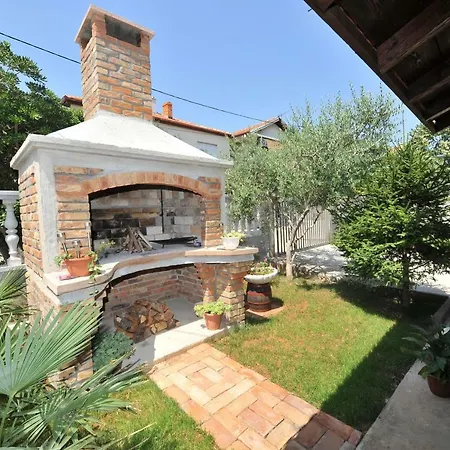 Gabi 3 Apartman *