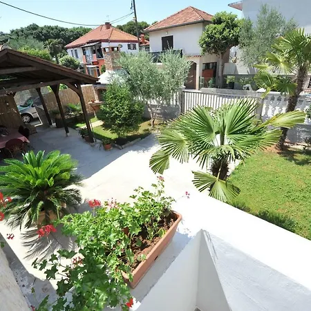 Appartamento Gabi 3 Zara