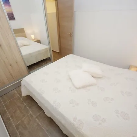 Apartman Gabi 3 Zára